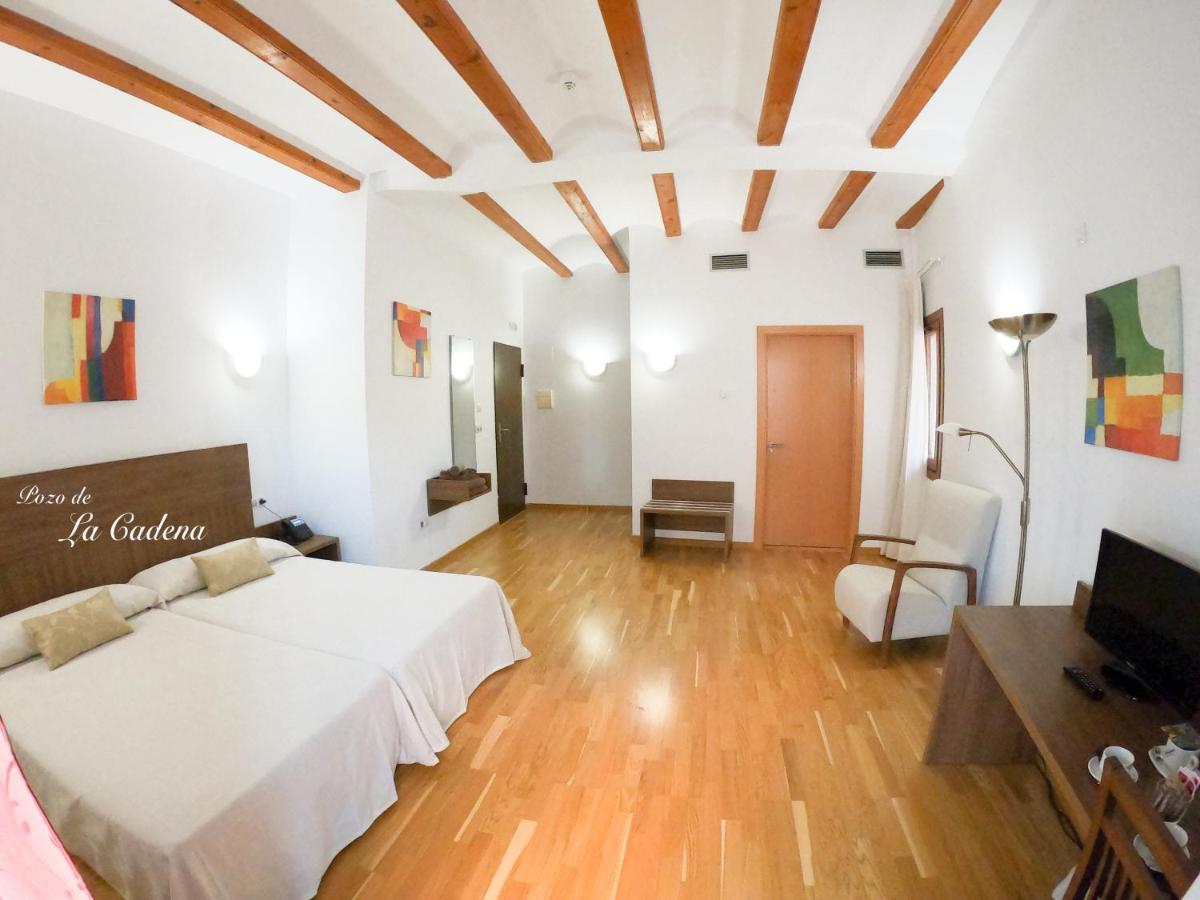 Hotel Baron Andilla Valdealgorfa Экстерьер фото