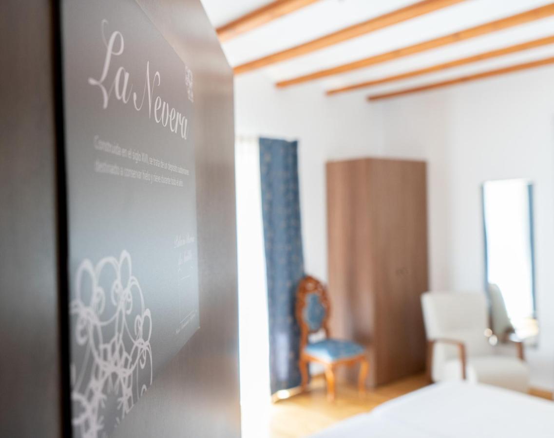 Hotel Baron Andilla Valdealgorfa Экстерьер фото