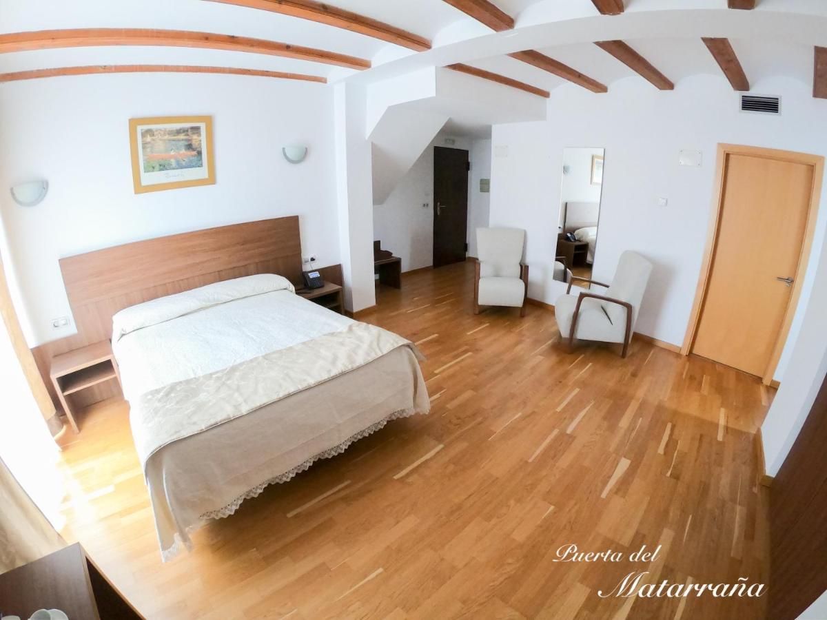 Hotel Baron Andilla Valdealgorfa Экстерьер фото