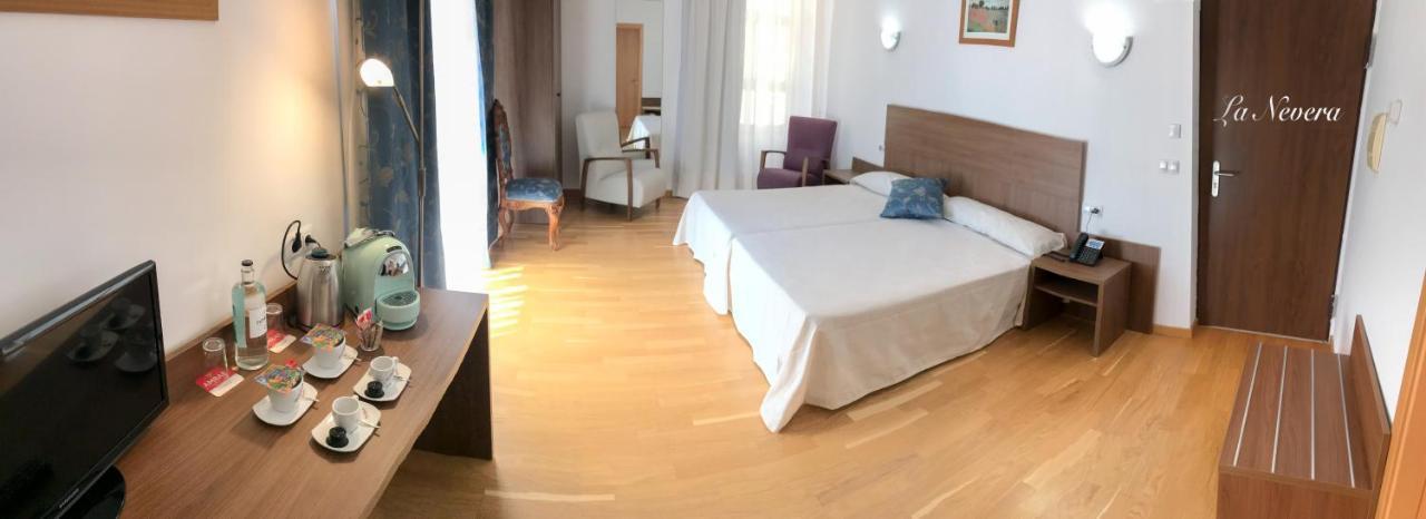 Hotel Baron Andilla Valdealgorfa Экстерьер фото
