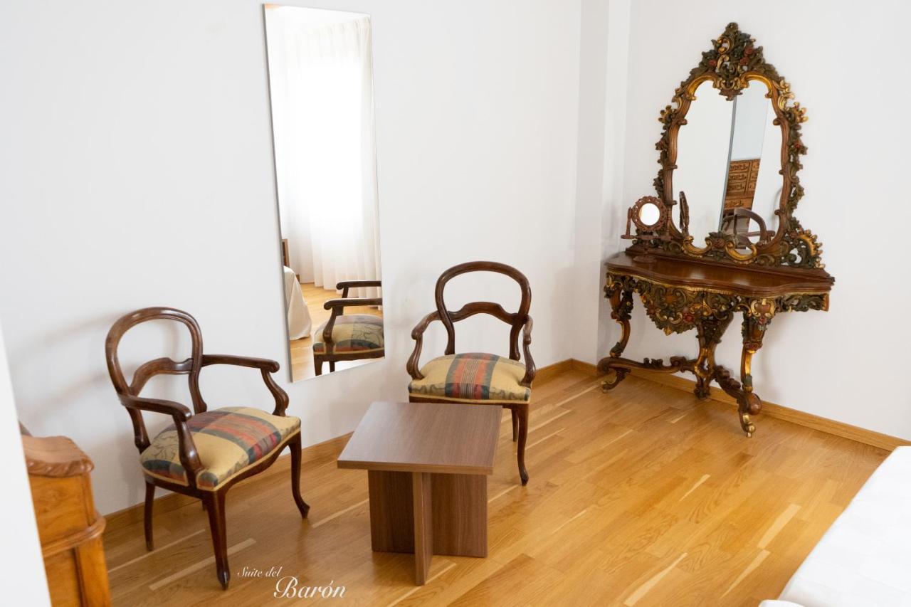 Hotel Baron Andilla Valdealgorfa Экстерьер фото
